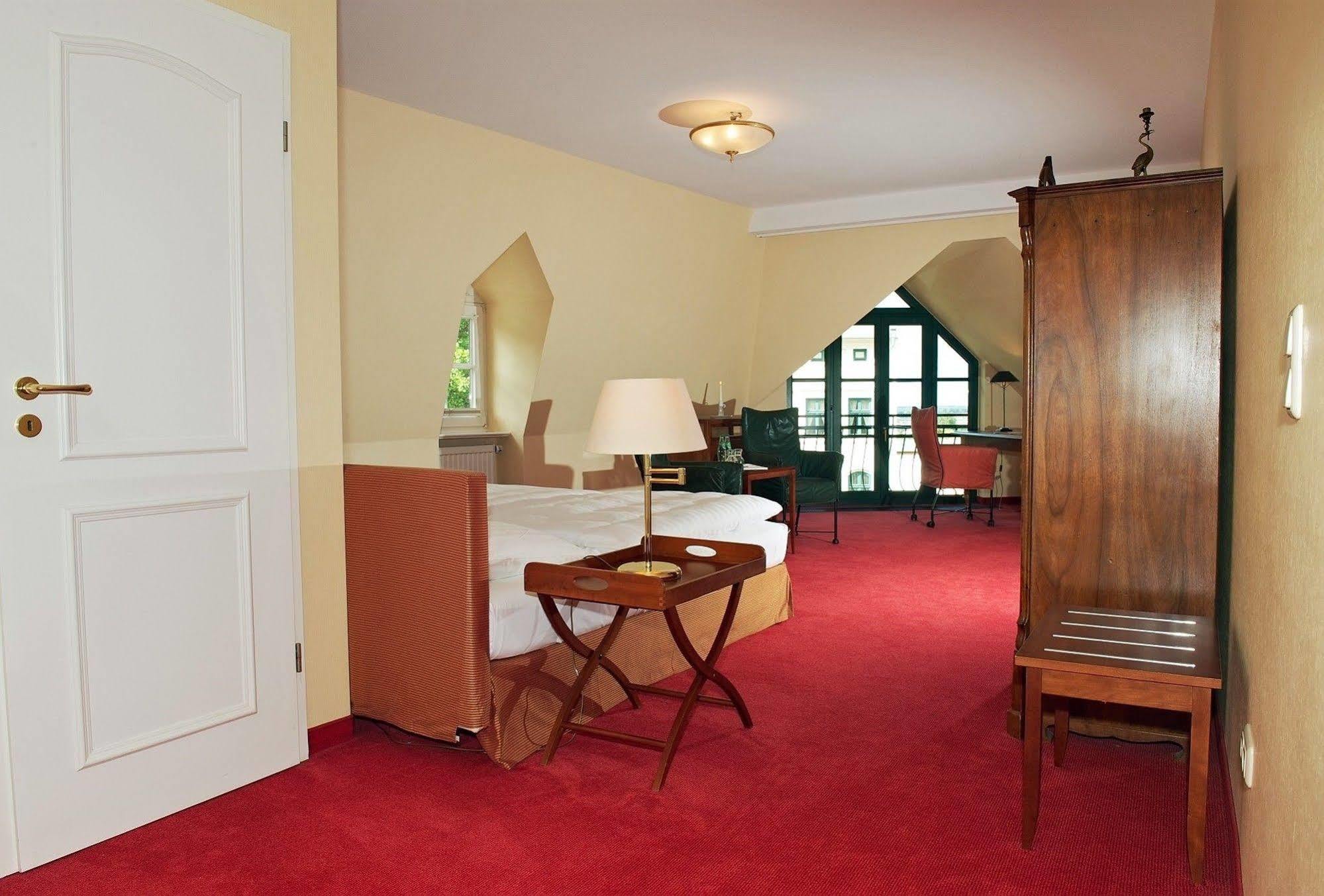 Romantik Kaufmannshof Hotel 4*